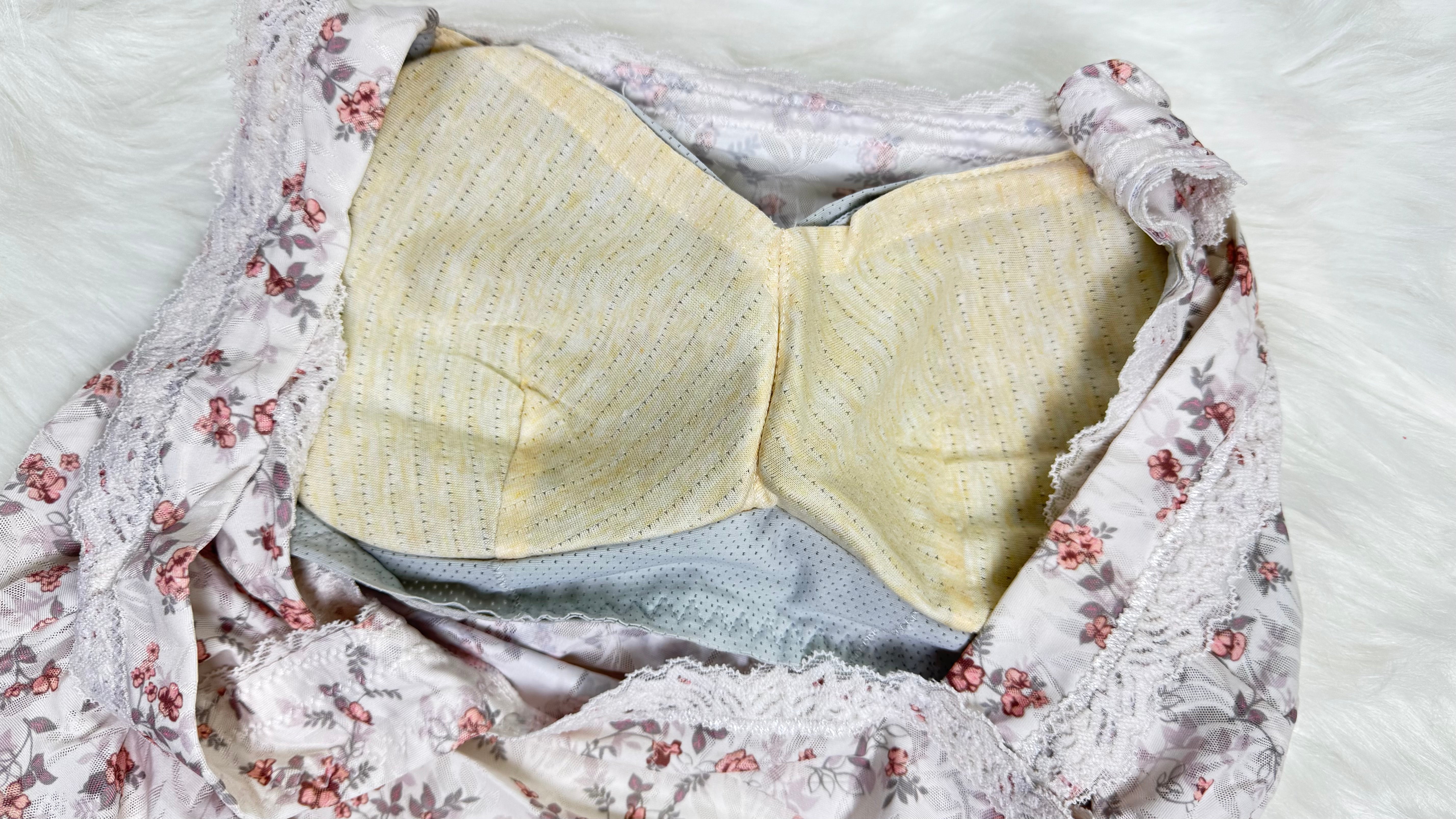 Floral Lace-Trim Padded Camisole with Removable Pads