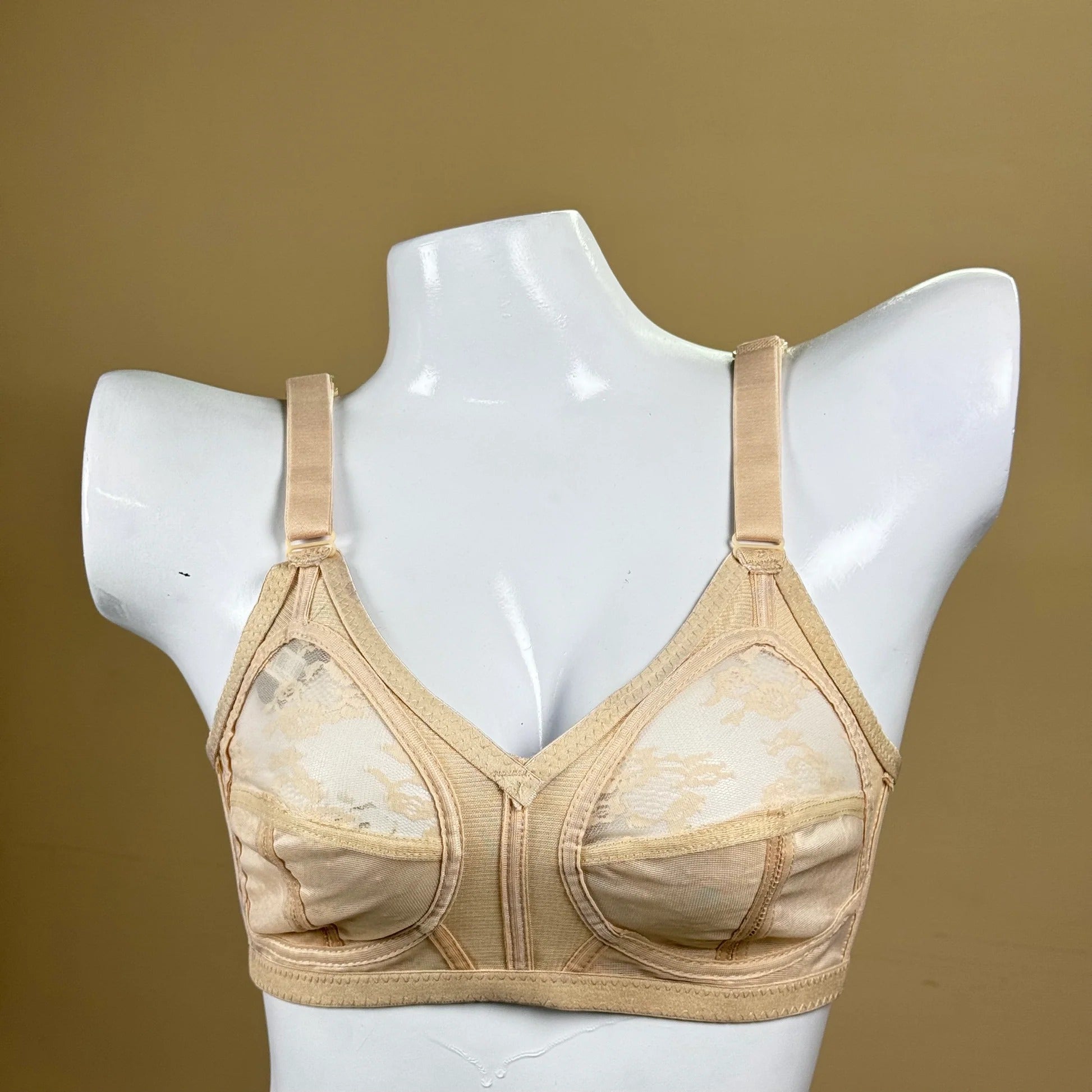 Plus Size Full Coverage Lacy Net Bra Soft & Breathable