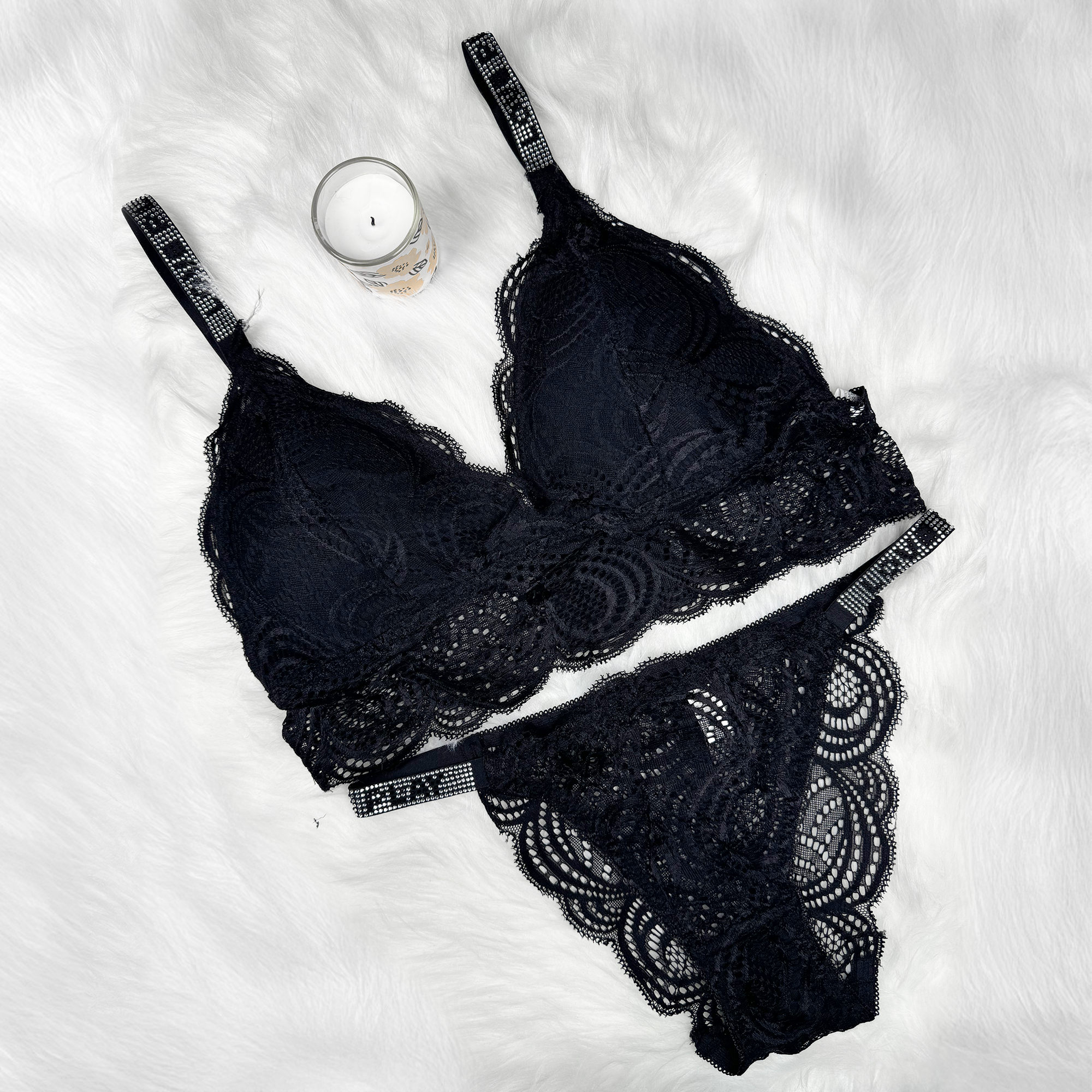Sexy Bralette French Lace Deep V-neck Removable Padded Bra With Underwear
