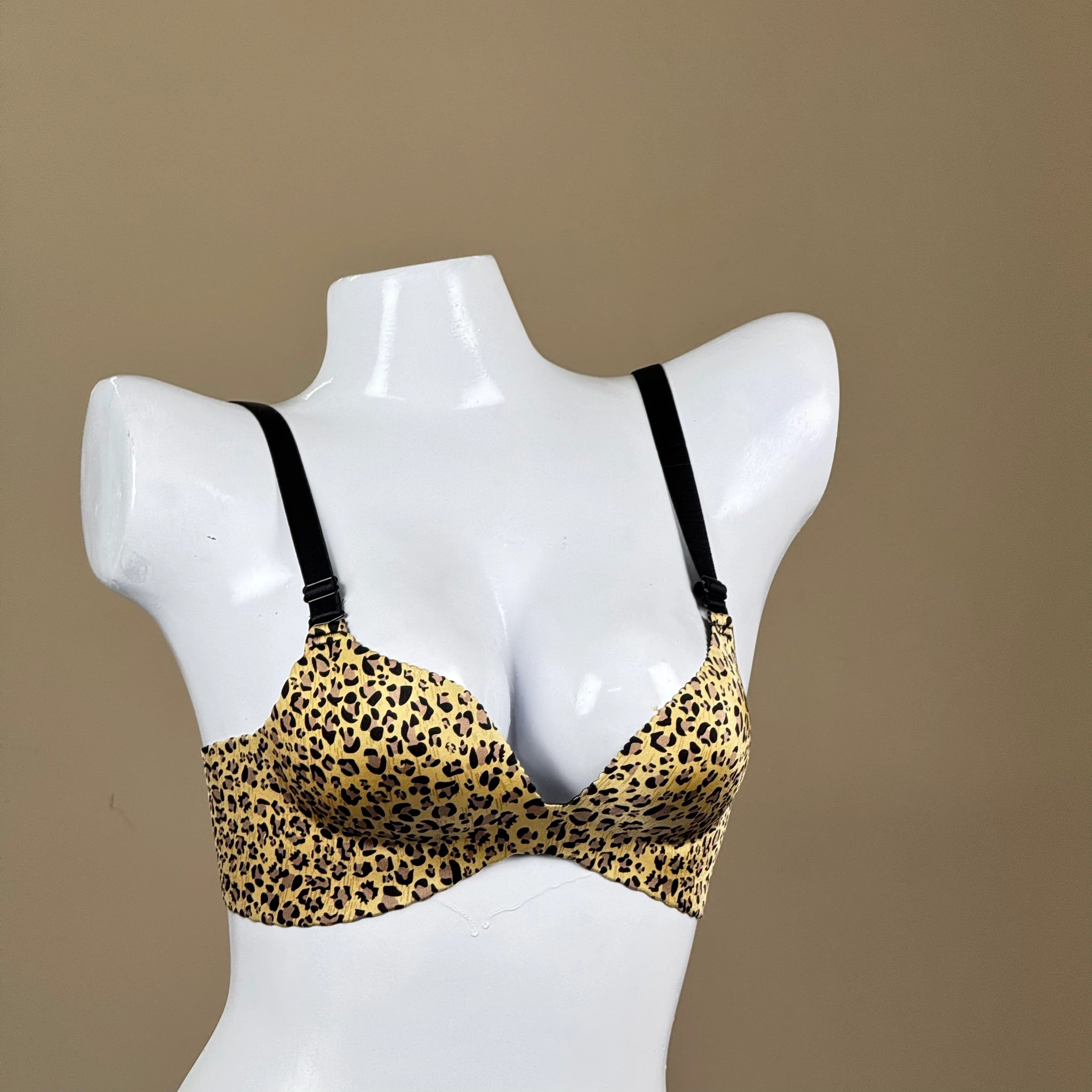 Seamless Cheetah Print Padded Push Up Demi Cup Bra