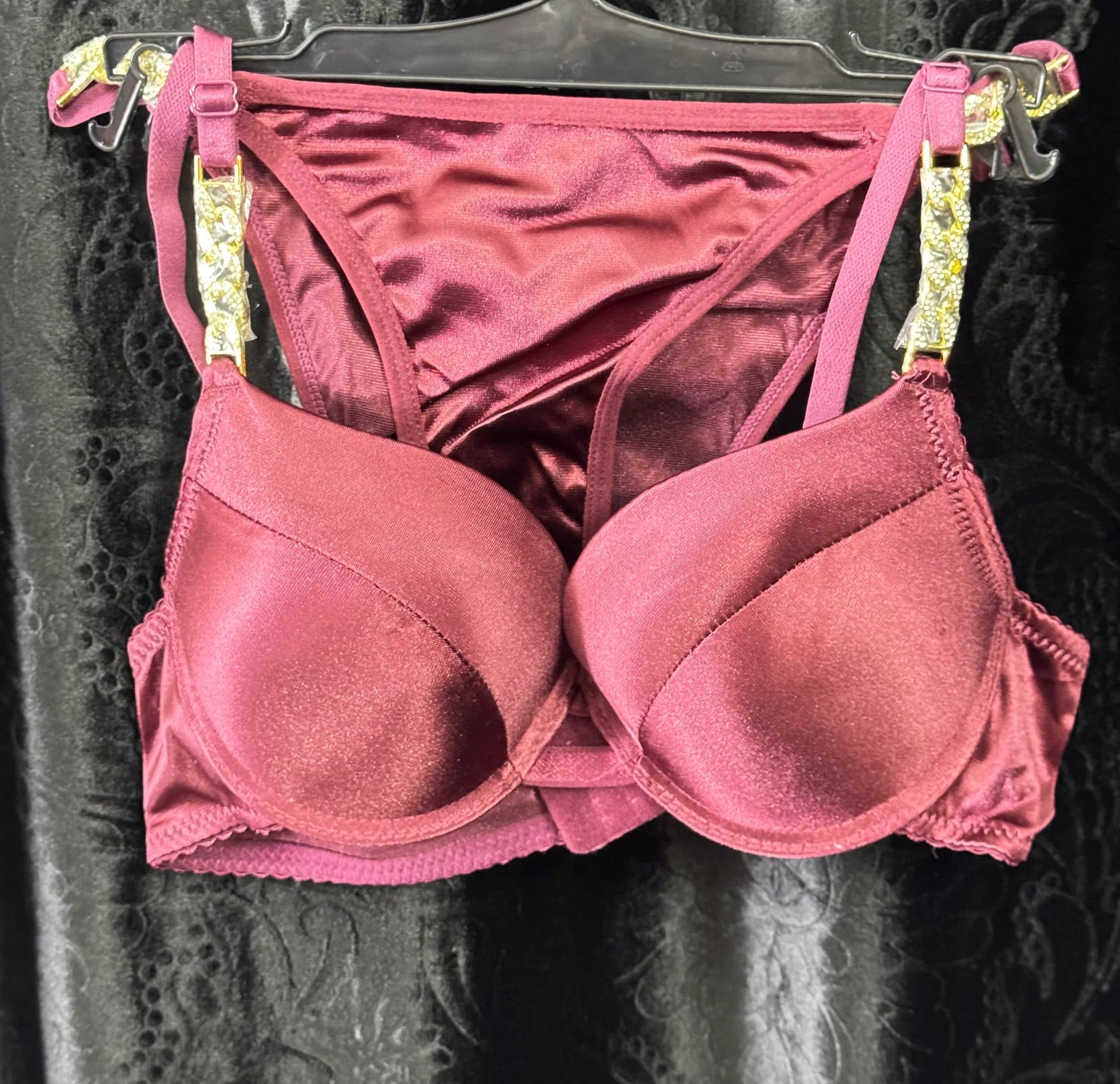 Intimate Silk Bra Panty Set with Stylish Buckle – Luxurious & Comfortable