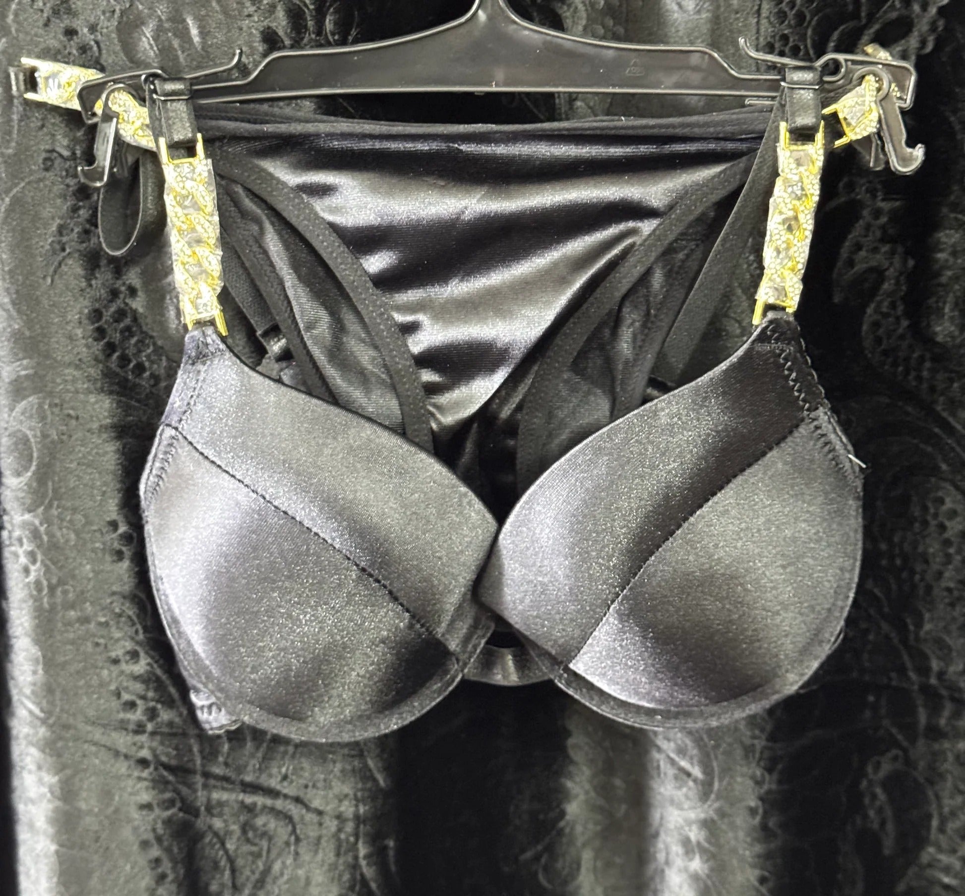 Intimate Silk Bra Panty Set with Stylish Buckle – Luxurious & Comfortable