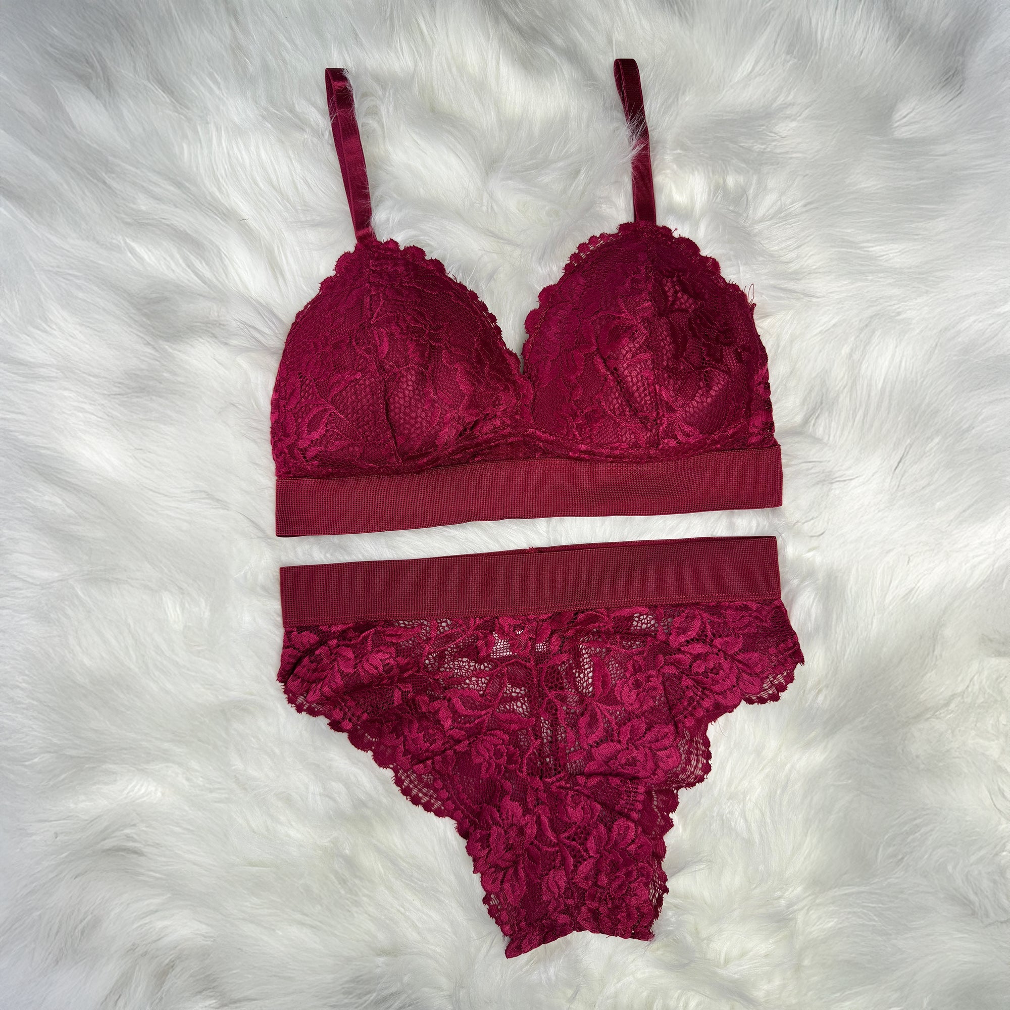 Premium Bridal Lace Padded Removable Bra with Same Lace Underwear
