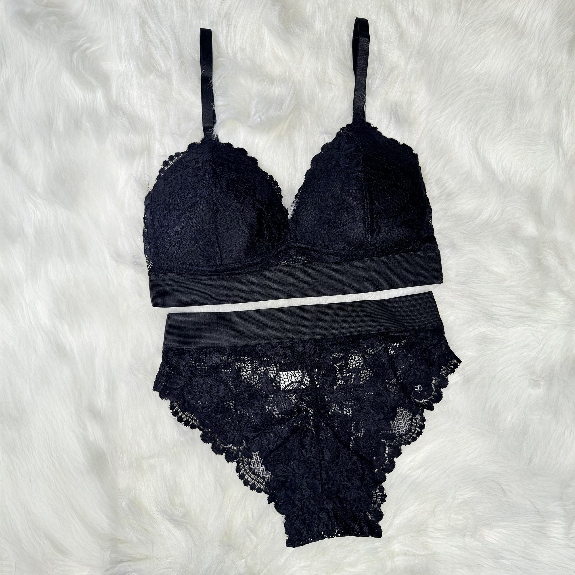 Premium Bridal Lace Padded Removable Bra with Same Lace Underwear